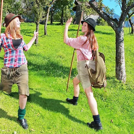 公寓 Brigitte 上特劳恩